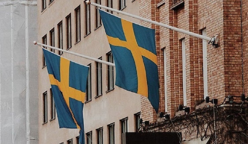 حتى رئيسة الجالية اليهودية بالسويد نددت بإحراق القرآن الكريم!!