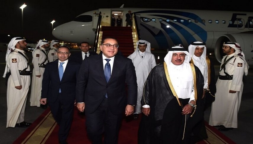 ورود نخست‌وزير مصر به قطر براي نخستين بار