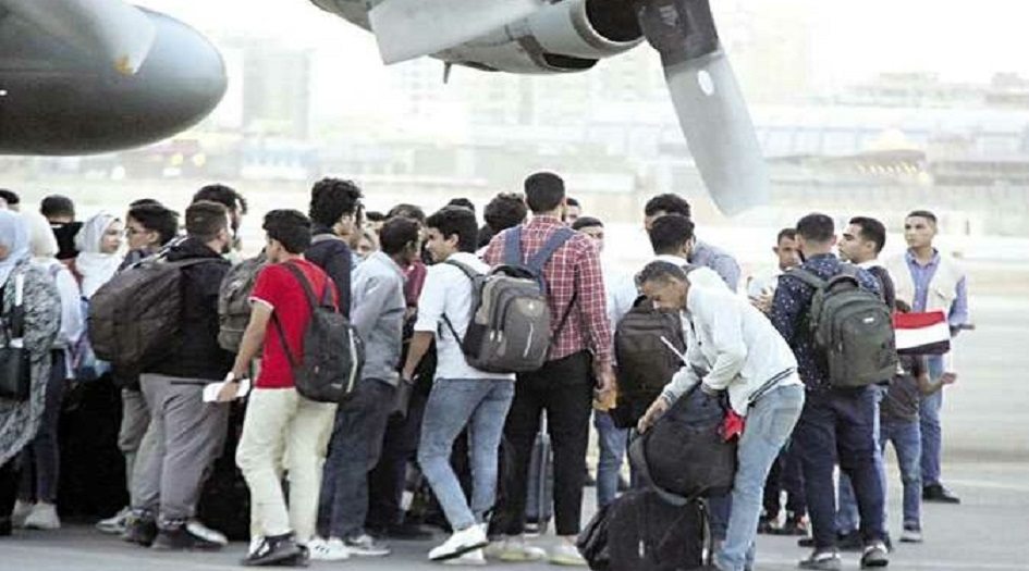 ايران تعلن اجلاء عدد من مواطنيها من السودان 