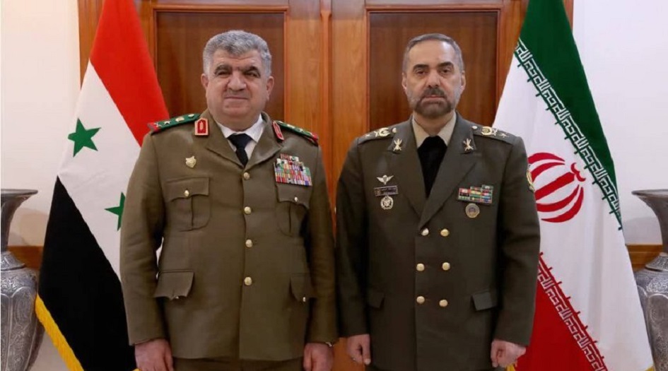 ايران تعلن عن استعدادها لتزويد الجيش السوري بأحداث الاسلحة 