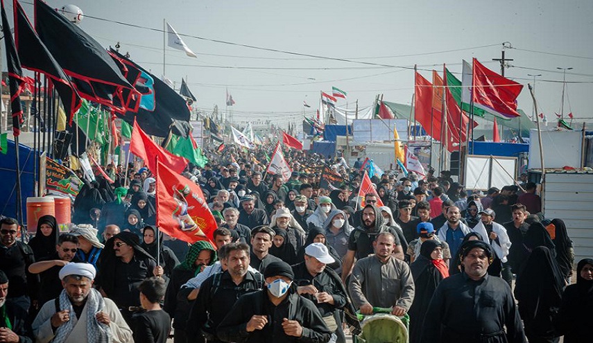  أكثر من ۳۰۰ موكب ايراني يخدمون زوار الاربعين عند الحدود العراقية 