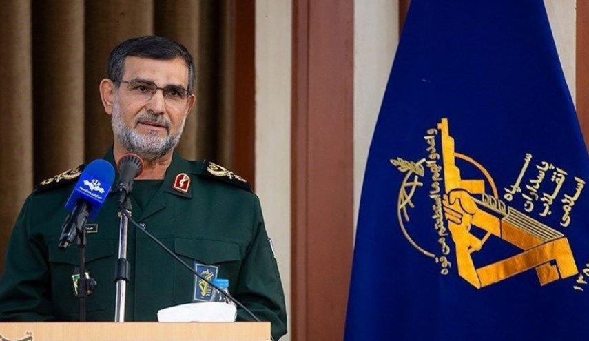  الأدميرال تنكسيري يستعرض انجازات بحرية الحرس الثوري في 4 مجالات 