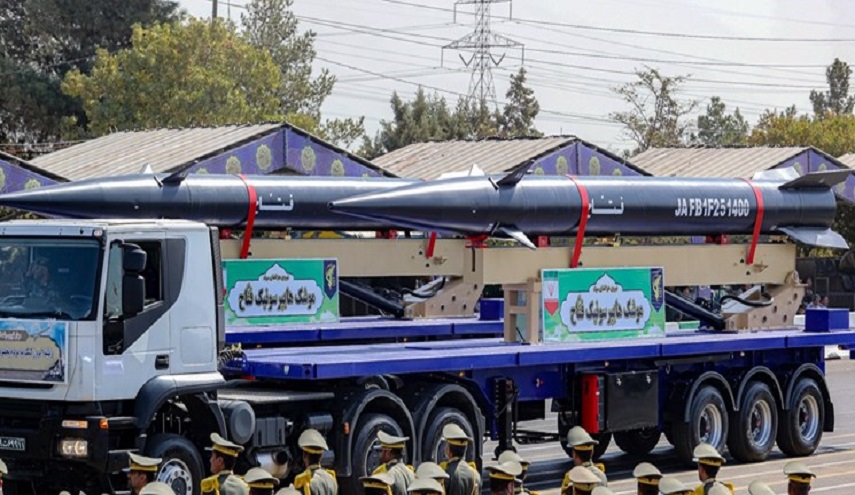 شاهد..احدث المعدات الصاروخية للحرس الثوري في الاستعراض العسكري