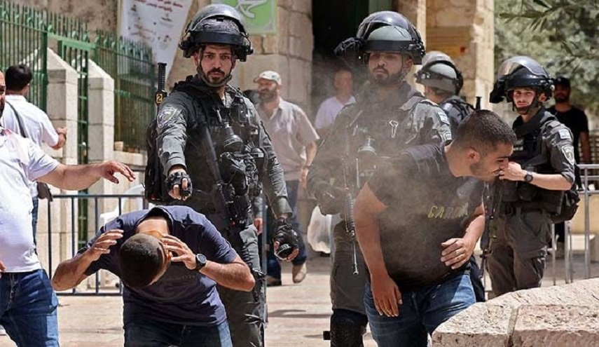 اعتقالات واعتداء على فتيات بالقدس المحتلة