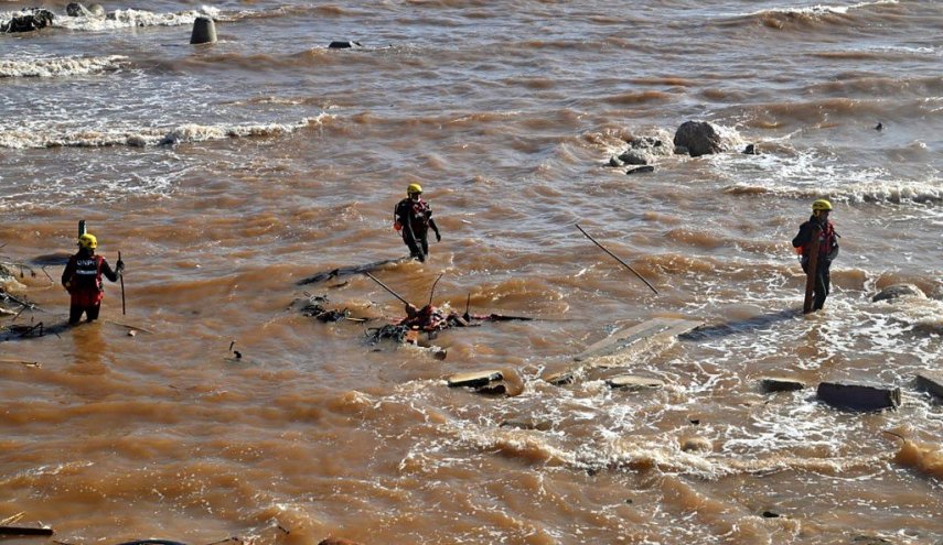 ليبيا.."تلوث جرثومي" في جميع مصادر المياه الجوفية بمدينة درنة نتيجة تحلل الجثث
