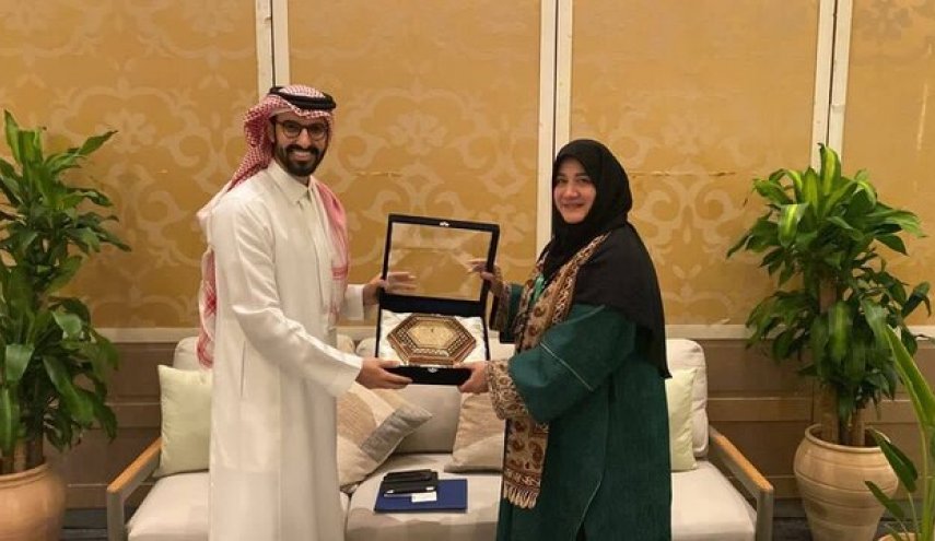  وزارة التراث الثقافي والسياحة الايرانية تقترح إلغاء التأشيرات مع السعودية 