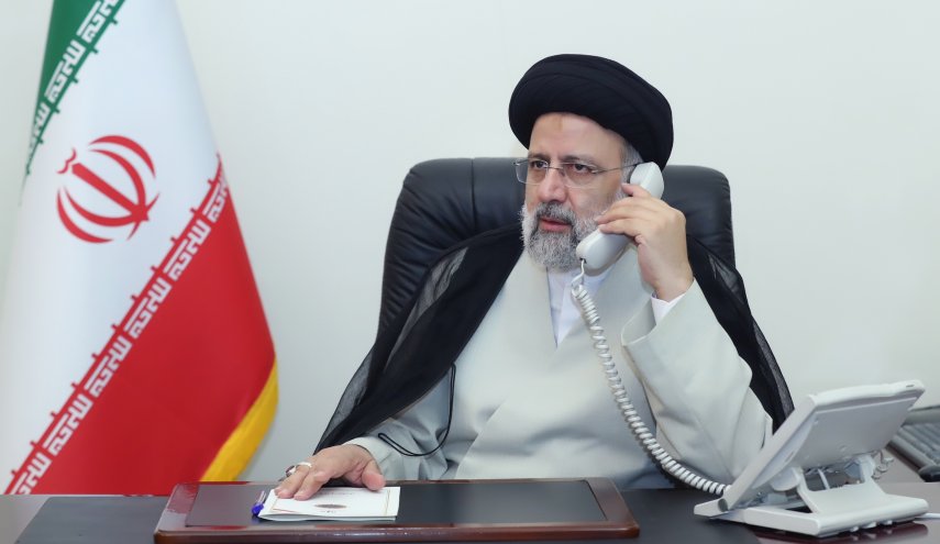  رئيسي يجري مباحثات هاتفية مع زياد النخالة وإسماعيل هنية حول عملية "طوفان الأقصى" 