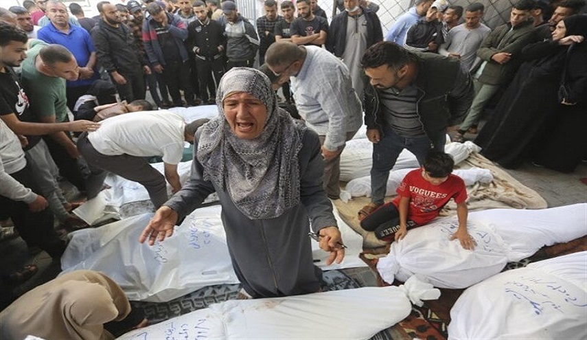  مدير مجمع الشفاء: دفن 179 شهيدا في قبر جماعي في موقع المستشفى 