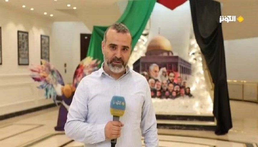 حضور طرفداران مقاومت در سفارت ايران براي تبريك به‌مناسبت عمليات «وعده صادق»