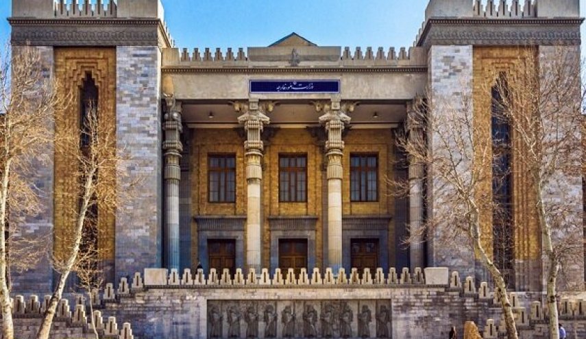  ايران تفرض عقوبات على أفراد وكيانات أمريكية وبريطانية لدعمها الكيان الصهيوني 