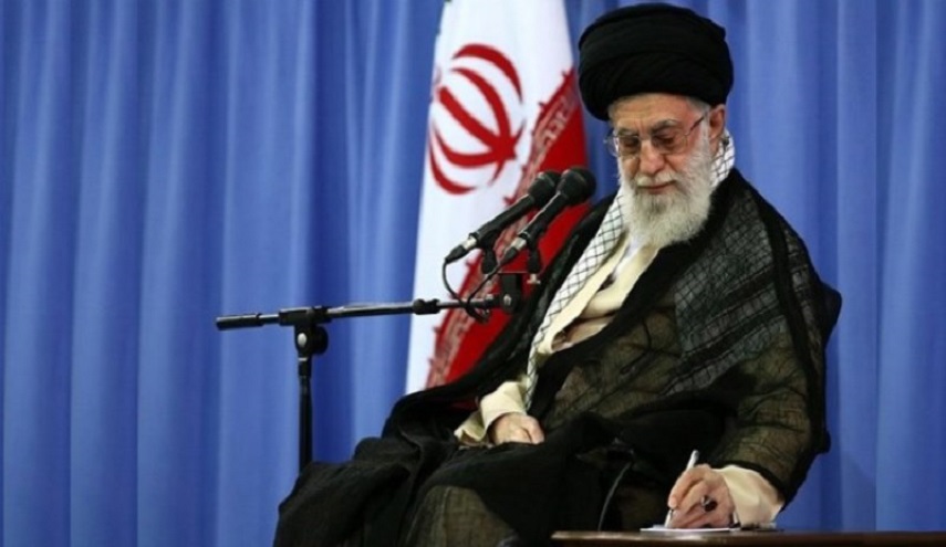 الإمام الخامنئي يعزي بوفاة والدة السيد نصرالله