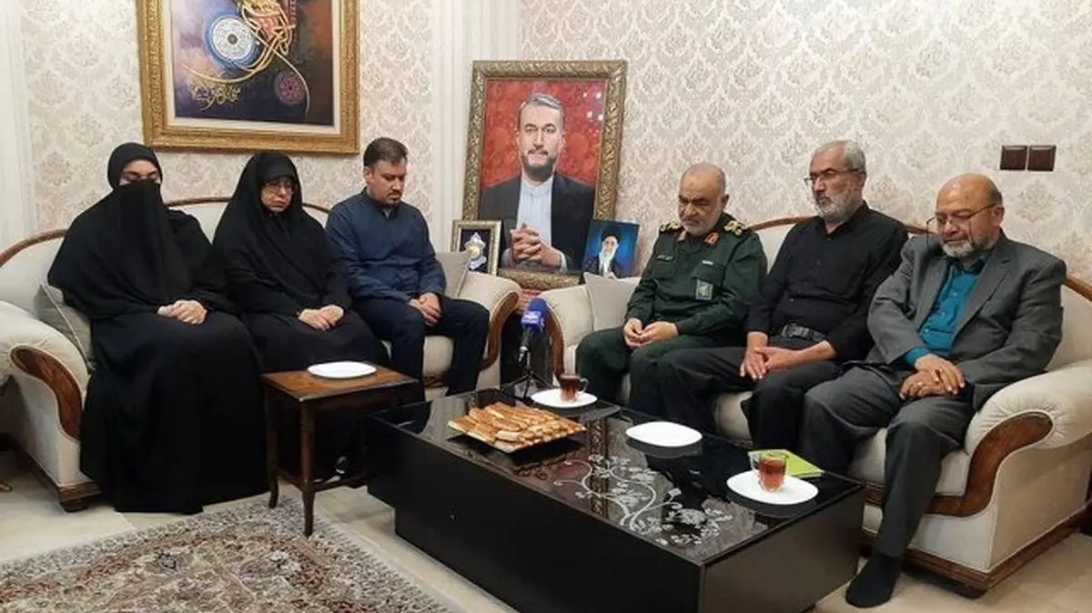 حضور فرمانده سپاه پاسداران در منزل اميرعبداللهيان