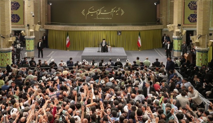  الإمام الخامنئي يؤكد على المشاركة القصوى في الانتخابات الرئاسية 