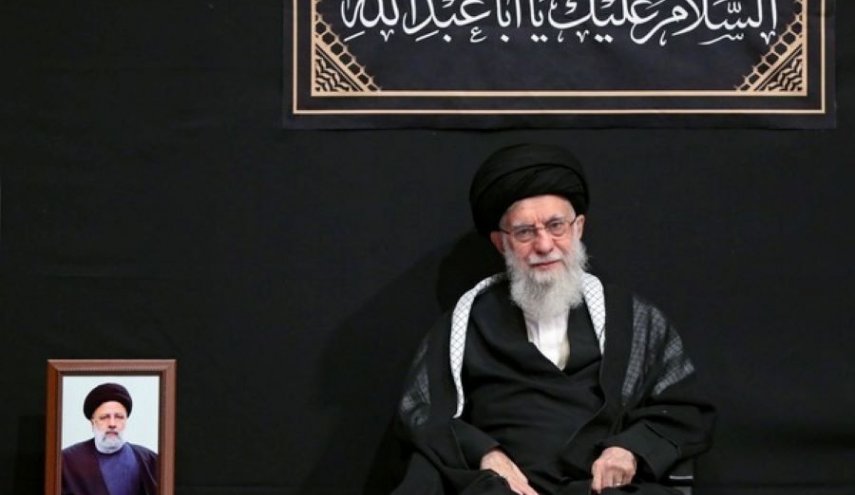  بحضور الامام الخامنئي.. إقامة الليلة الثانية من مراسم العزاء الحسيني 