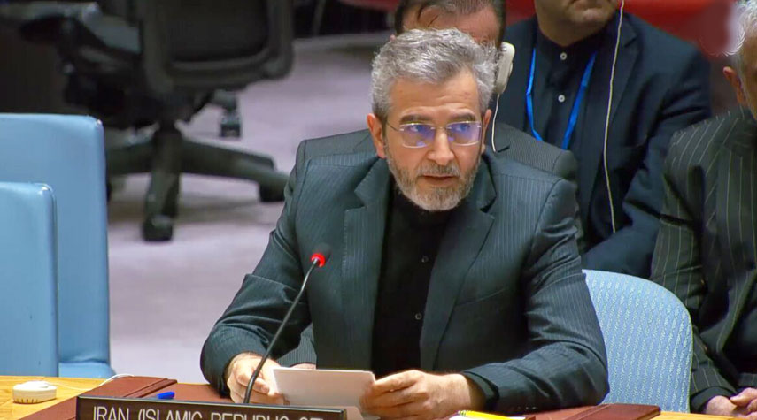  باقري كني: الادعاءات الأمريكية حول الأحادية في العالم باءت بالفشل 