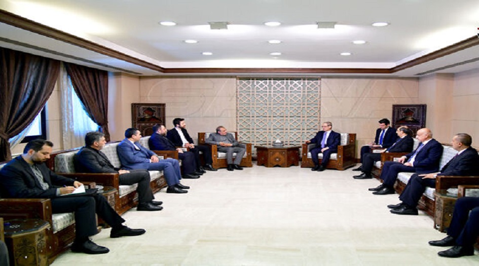 خاجي يدين  محاولات الغربيين تسييس ملف النازحين السوريين