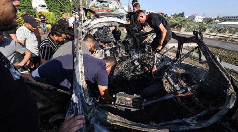 استمراراً لحرب الابادة الجماعية  ... الاحتلال يقصف مركبة شمال مدينة طولكرم 