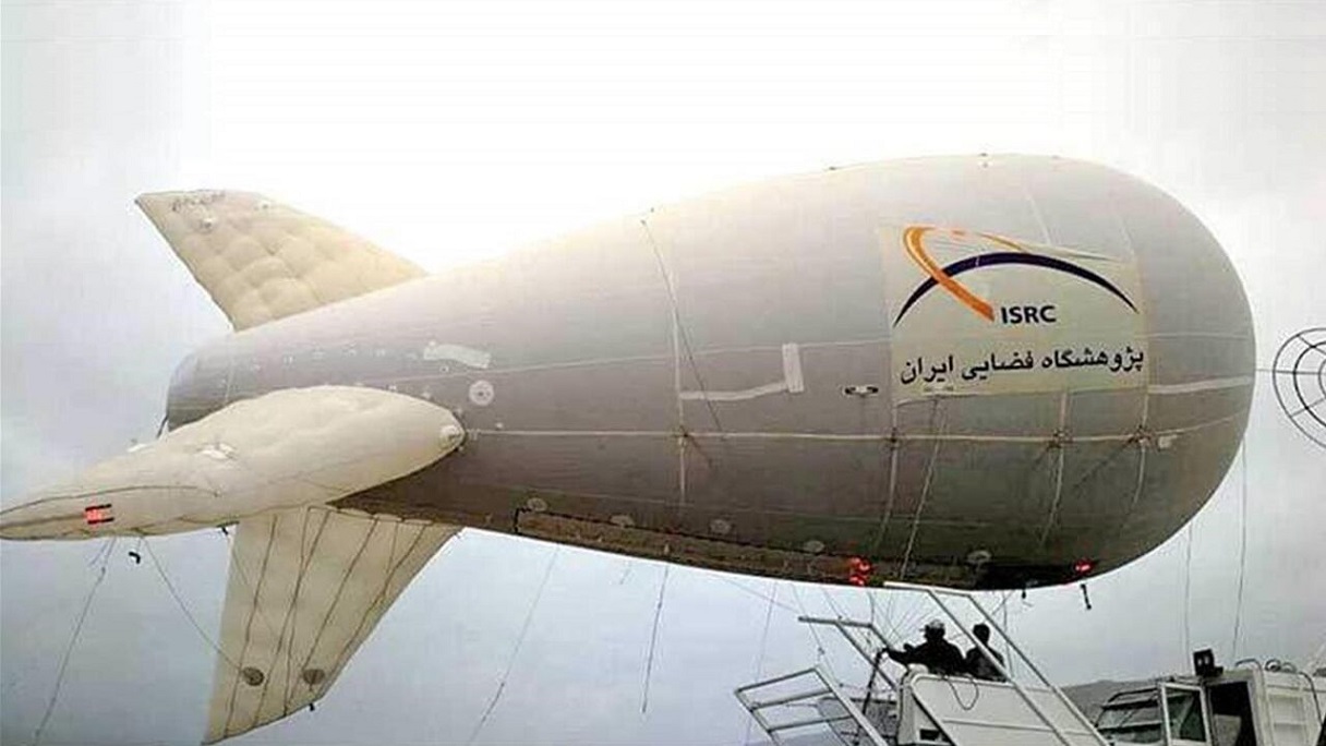 استقرار بالن مخابراتي براي ارائه اينترنت رايگان به زائران
