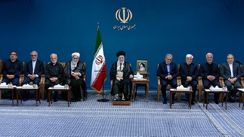 دیدار رئیس جمهور و اعضای دولت چهاردهم با رهبر انقلاب