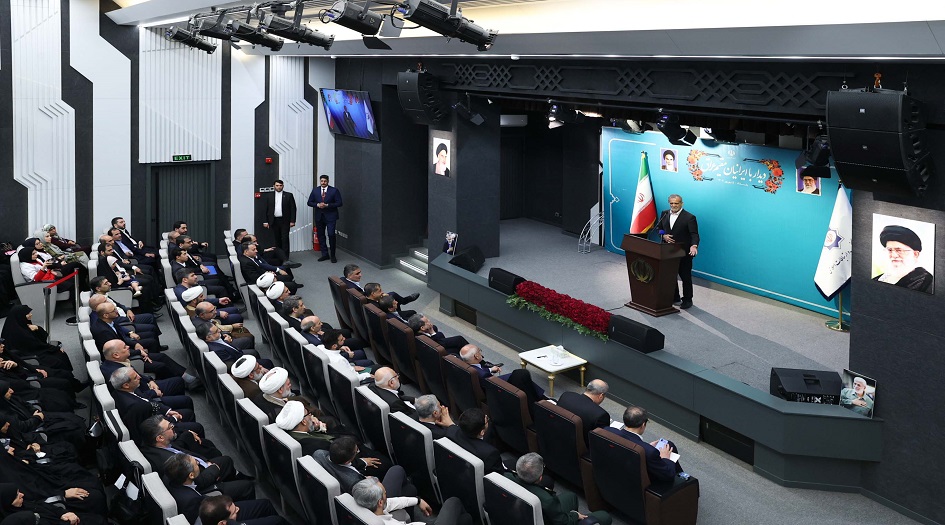 الرئيس الايراني: الكيان الصهيوني يرتكب المجازر بذريعة الدفاع عن النفس 