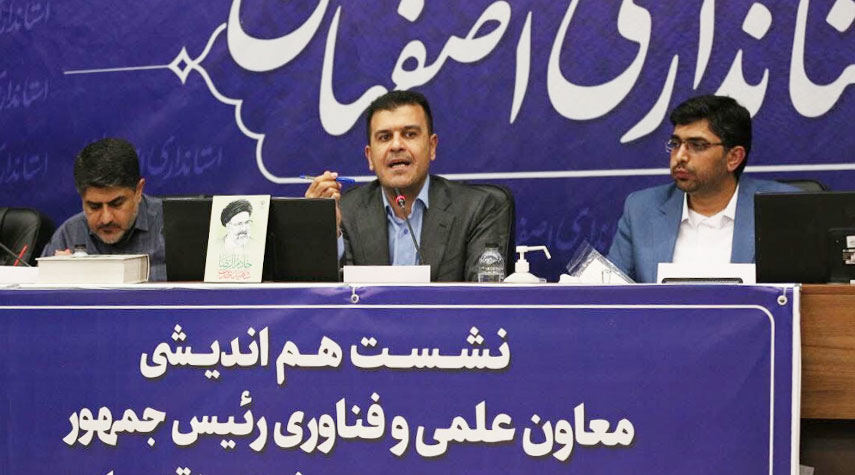  طهران: الشركات المعرفية حققت نموا جيدا جدا في مجال الإلكترونيات والفضاء 