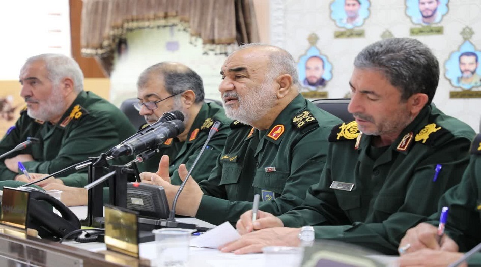 اللواء سلامي  يؤكد على ضرورة استخدام الحرس الثوري للذكاء الاصطناعي