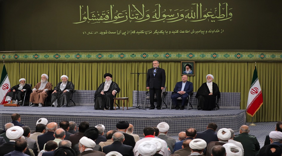 الإمام الخامنئي:   القوّة الكامنة في الأمة قادرة على استئصال الكيان الصهيوني 