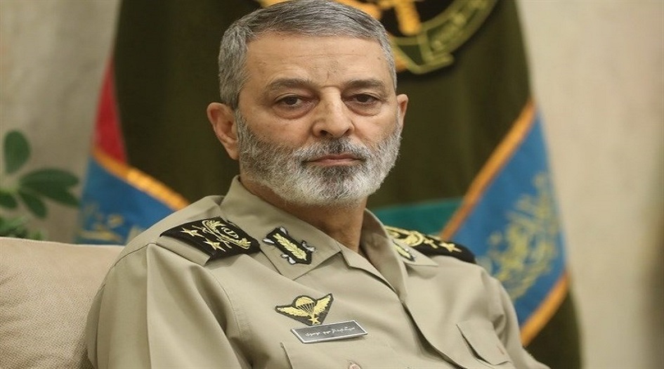 قائد الجيش الإيراني: على الكيان الصهيوني ان ينتظر رد  محور المقاومة على جريمة اغتيال السيد نصرالله 