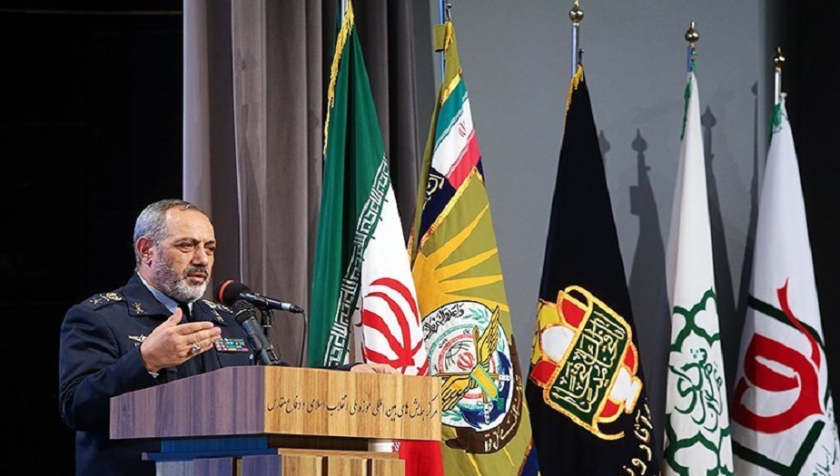  وزير الدفاع الإيراني: عملية "الوعد الصادق 2" جانب من القدرة الصاروخية الإيرانية 