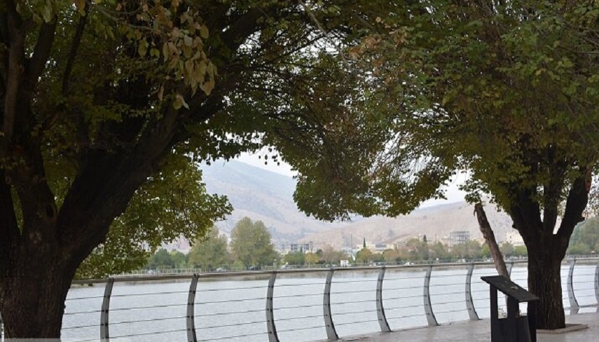 «کیـــو» دریاچه ای تماشایی در قلب خرم آباد
