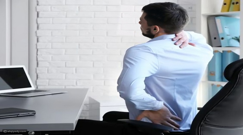 الصحة والعافية..أضرار الجلوس الطويل علي كرسي المكتب