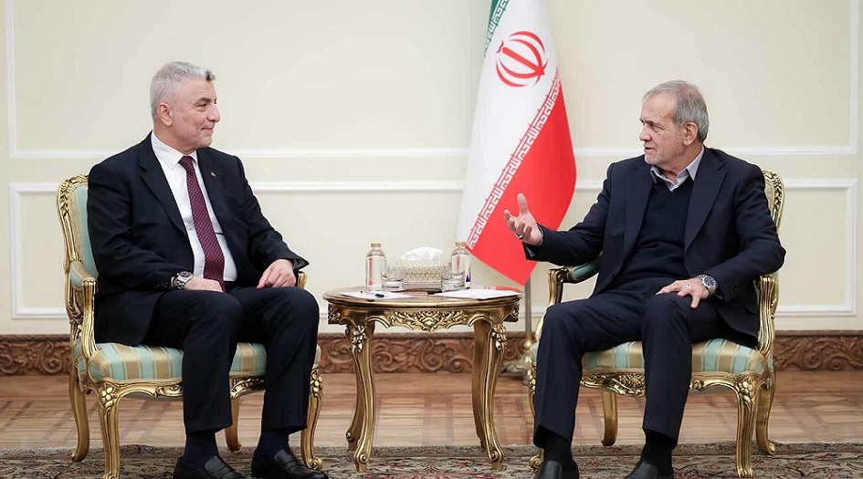 الرئيس الايراني :  الكيان الصهيوني يستغل الخلافات بين الدول الإسلامية