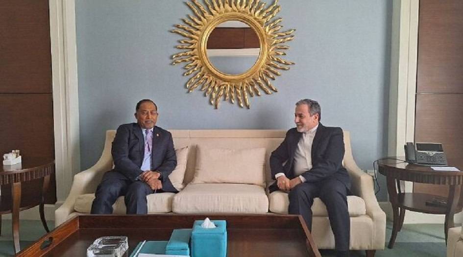 عراقجي: التآزر بين الدول الاسلامية ضروري لمواجهة الجرائم الصهيونية