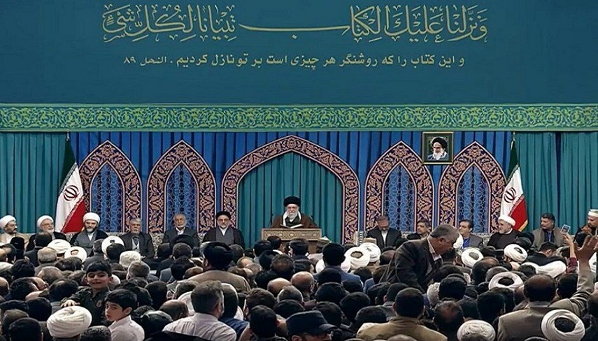 ديدار شركت كنندگان در چهل و يكمين دوره مسابقات بين‌المللي قرآن با رهبر انقلاب