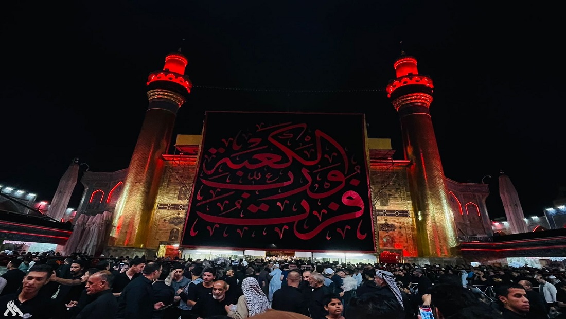 العتبة العلوية المقدسة ترفع راية الحزن والحداد إحياءً لذكرى استشهاد الإمام علي عليه السلام