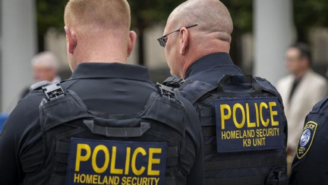 وزارة الأمن الداخلي الأمريكي تعتقل طالبة مسلمة بسبب دعمها غزة 