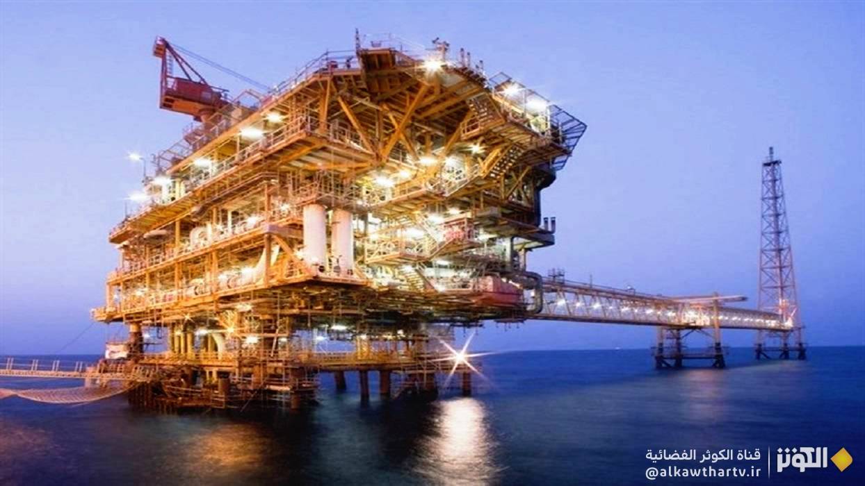 ايران تكتشف حقلين نفطيين جديدين في الخليج الفارسي