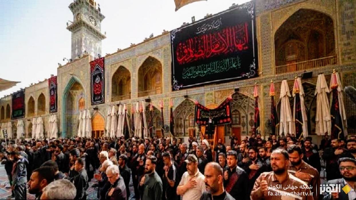 عزاداری در حرم امام علی(ع) به مناسبت شهادت امام صادق(ع)
