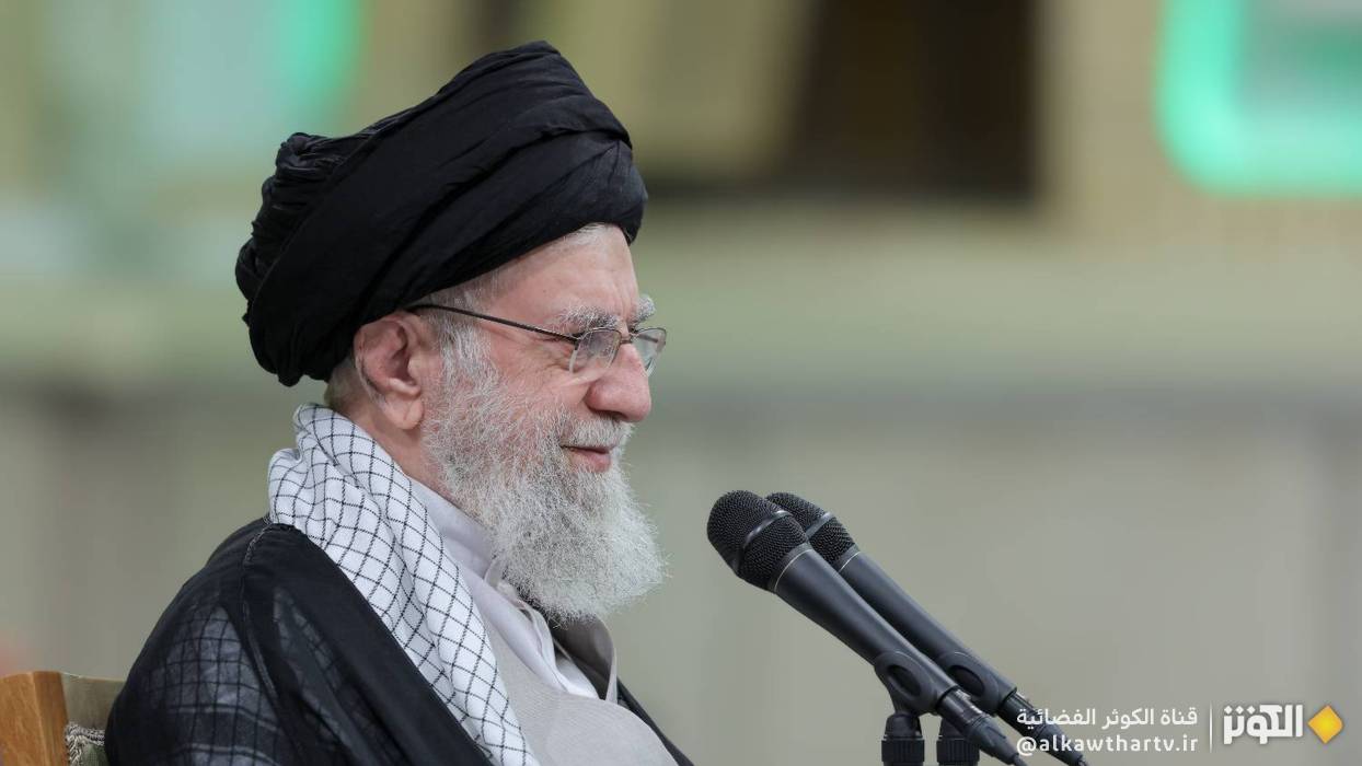الامام الخامنئي:  أكاذيب ترامب مفضوحة.. وأمريكا والكيان الصهيوني مصدر الفساد في المنطقة