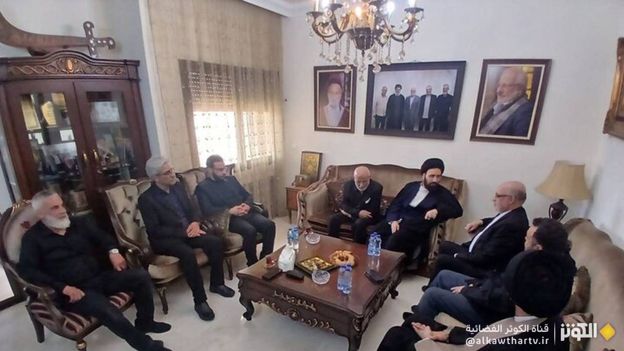 حفيد الإمام الخميني (رض) يزور منزل الشهيد حسن نصرالله ويشيد بتضحياته في سبيل القدس