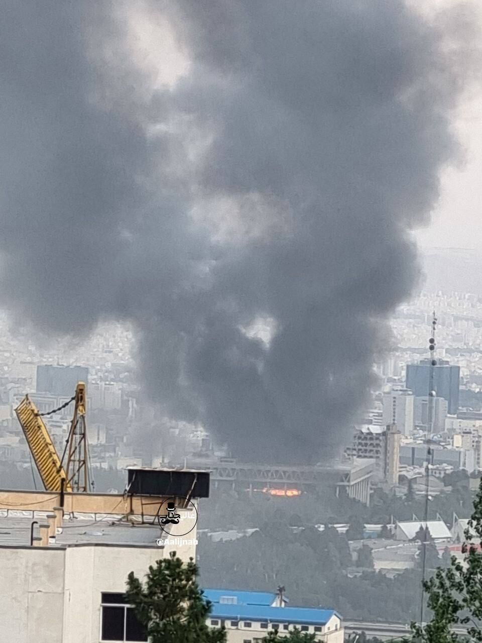 استمراراً لجرائمه.... الكيان الصهيوني يشن اعتداءا على استوديو البث المباشر لاخبار التلفزيون الايراني