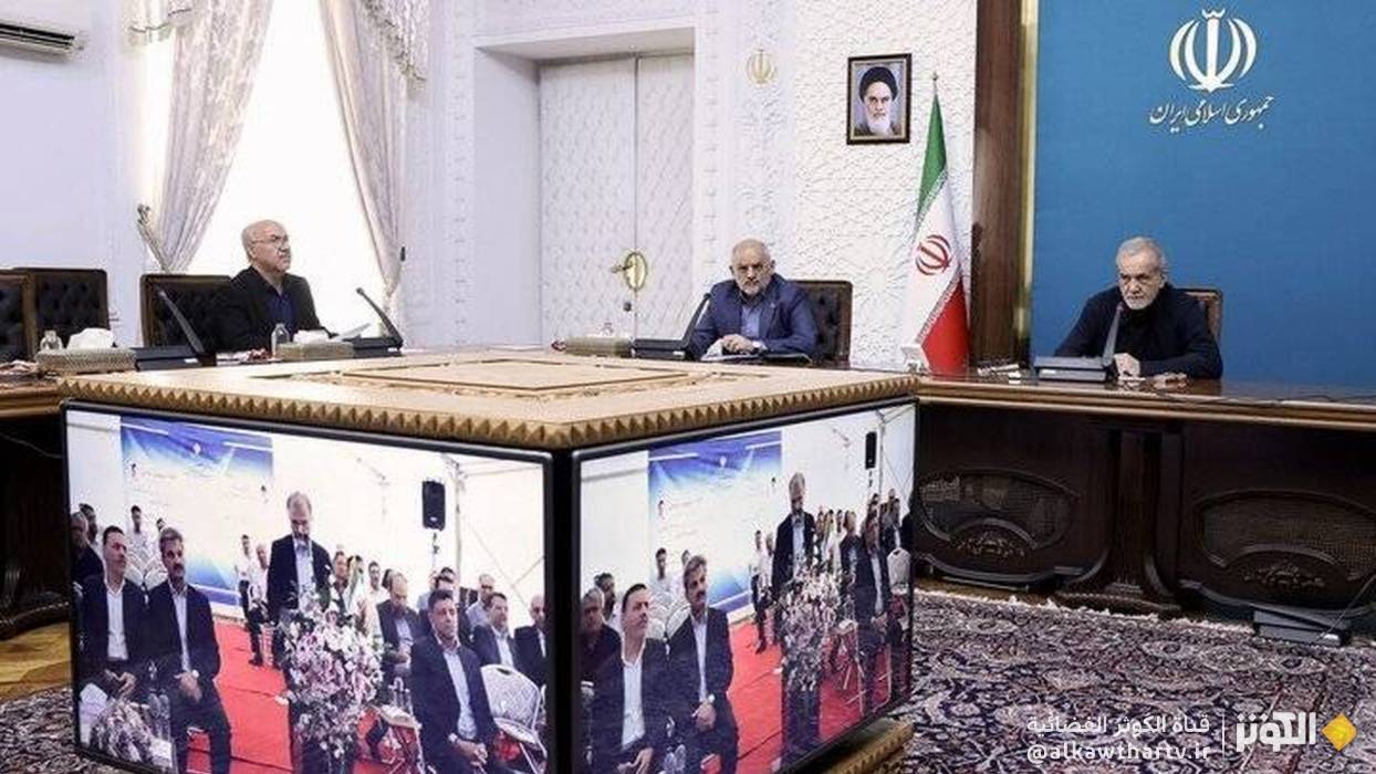 بدء تشغيل محطات الطاقة الشمسية بقدرة 425 ميجاوات في 4 محافظات