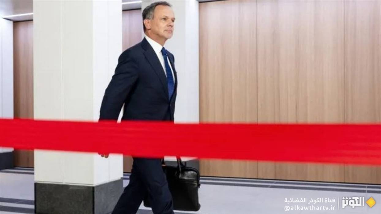 وزير الخارجية الهولندي يستقيل احتجاجاً على موقف حكومته تجاه إسرائيل