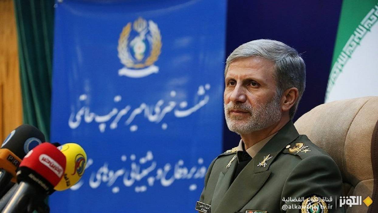  قائد الجيش الايراني: القوات المسلحة تقف بجهوزية كاملة في وجه تهديدات العدو 