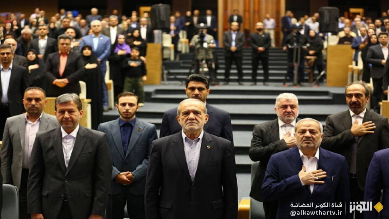 رئيس الجمهورية: ابناء ايران هم من صنعوا الصواريخ والطاقة النووية