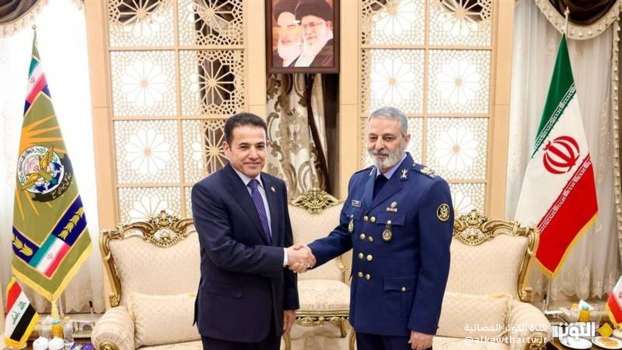 مستشار الأمن القومي العراقي يبحث التعاون العسكري مع رئيس الأركان الإيراني
