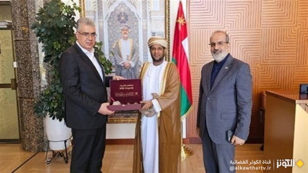 إيران وعمان تؤكدان على تسريع تنفيذ اتفاقية التجارة التفضيلية 