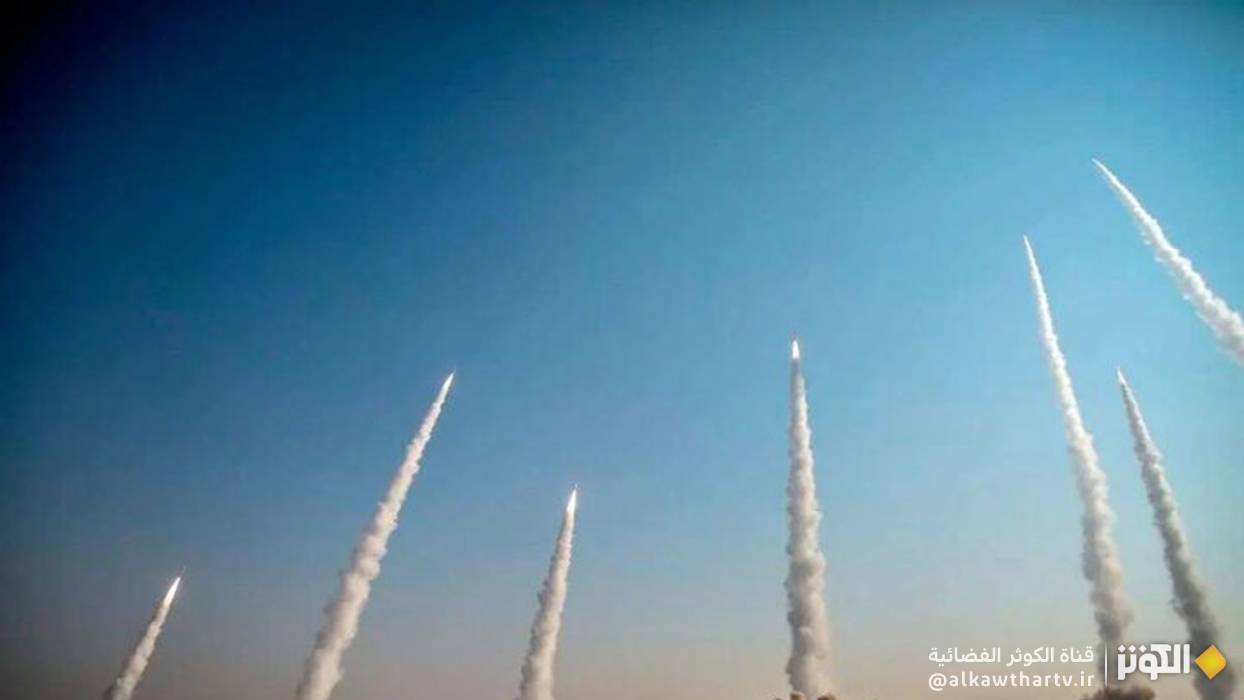 نيويورك تايمز تحذّر...ردّ إيران المقبل سيكون الأعنف بإطلاق 2000 صاروخ دفعة واحدة