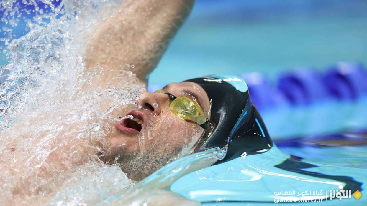 سباح إيراني يحرز الميدالية الفضية في ألعاب التضامن الإسلامي