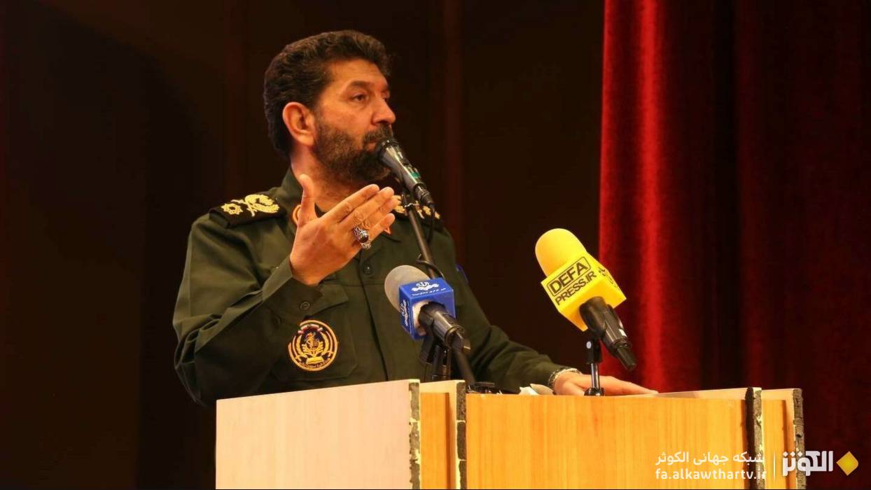 مرور دفاع مقدس: موشک‌های ایران، فراتر از قابلیت مهار دشمن در هر شرایطی باقی مانده‌اند